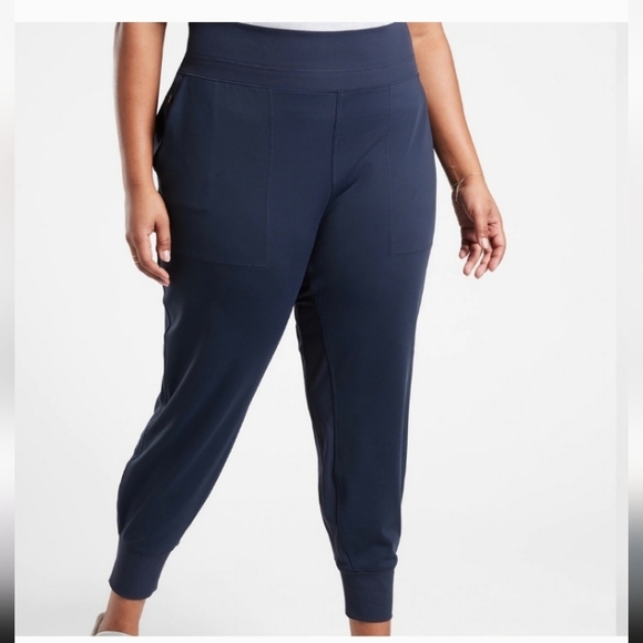 Athleta 2X Plus Size Navy Venice Joggers SO Many Pockets - Picture 1 of 9